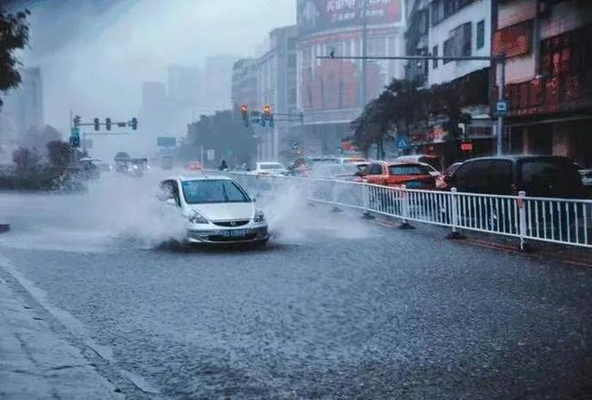 湖南省宜章县发布雷雨大风蓝色预警_2