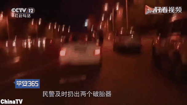 没有酒驾还要闯卡?原来这辆车竟是……