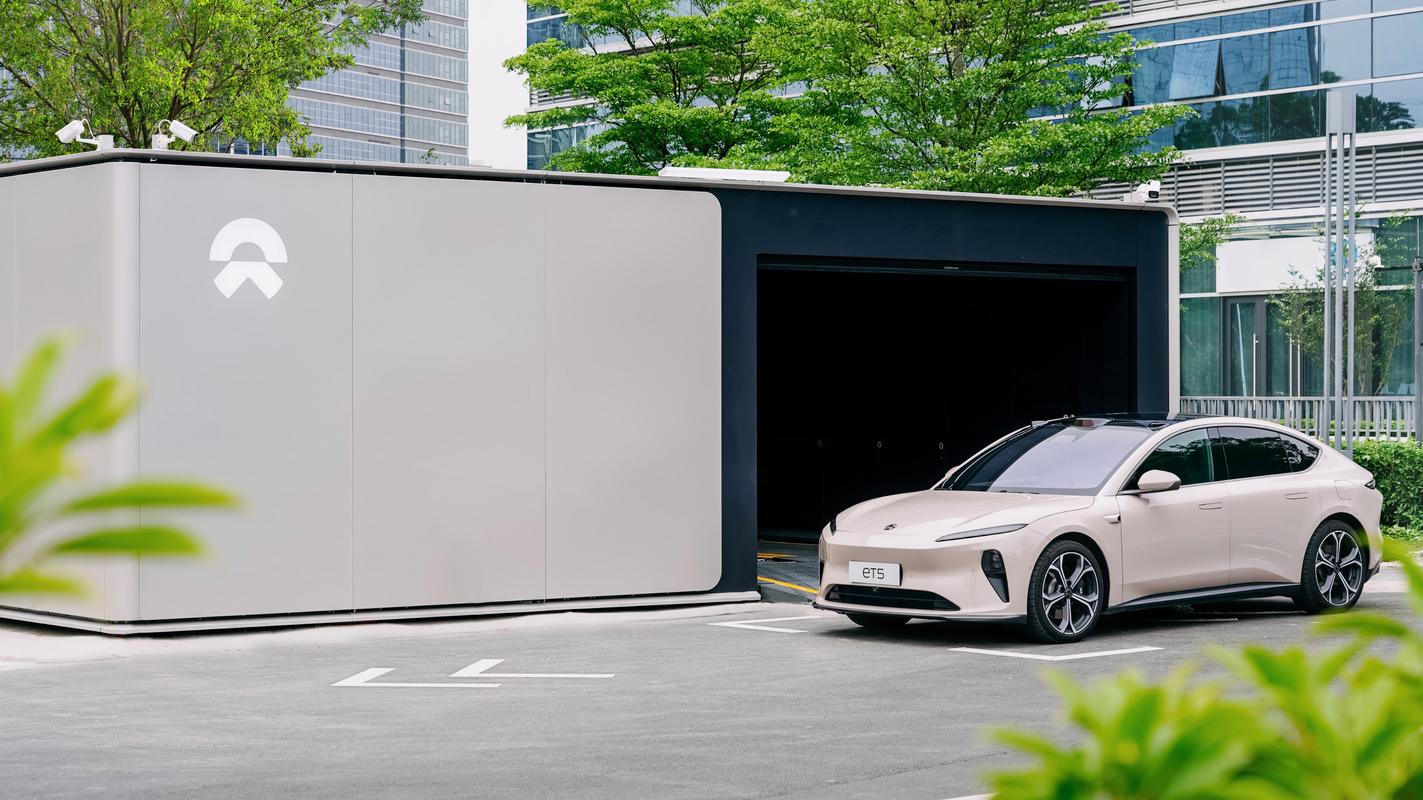 蔚来2023年共交付新车16万辆,换电站建成2350座