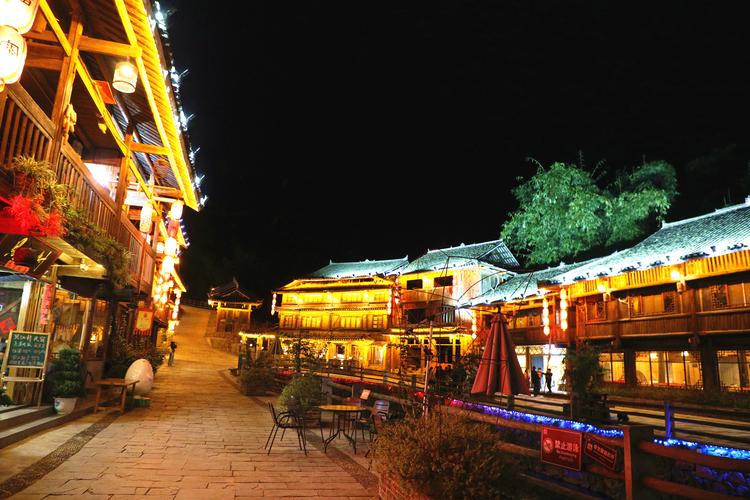 广西大苗山村“归雁”的14本笔记本:把“苗寨梦”写进现实