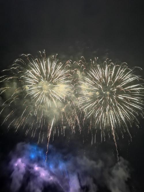 醴陵陶瓷烟花这次脸露大了!