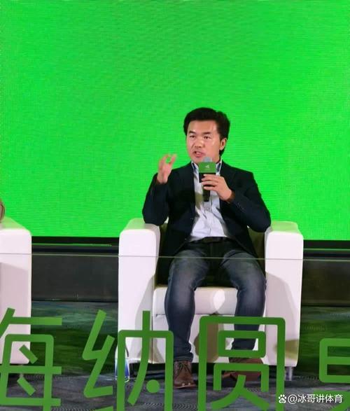 阿里影业·海纳圆桌对谈在三亚举行
